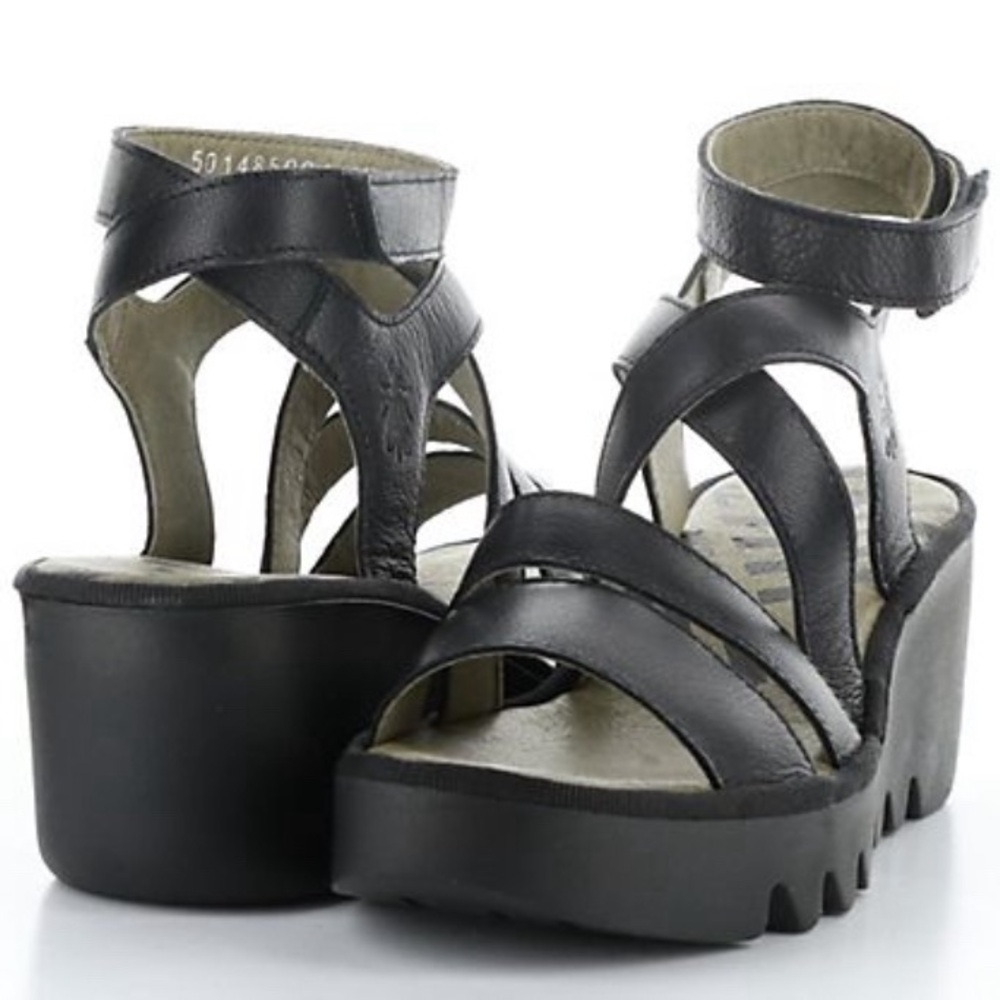 Fly London: Bafy (Black Mousse)